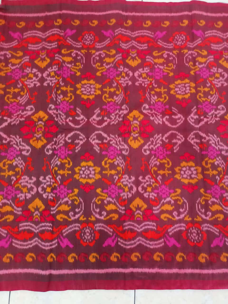 Tenun Pararaja 12